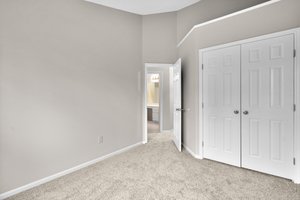 32. Beacon Hill Way.jpg