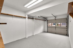 40. Beacon Hill Way.jpg