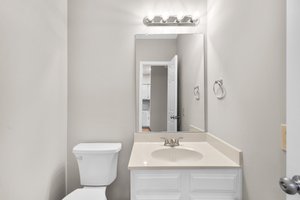 21. Beacon Hill Way.jpg