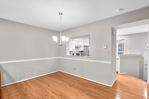 11. Beacon Hill Way.jpg