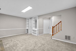 35. Beacon Hill Way.jpg