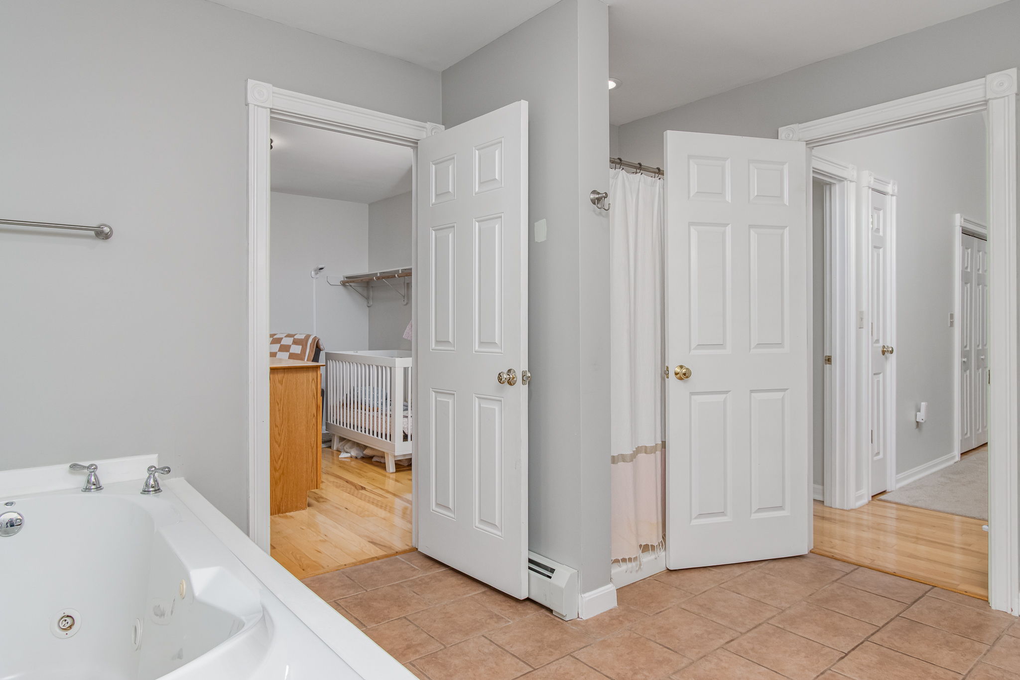 BedroomPrimaryBath-3