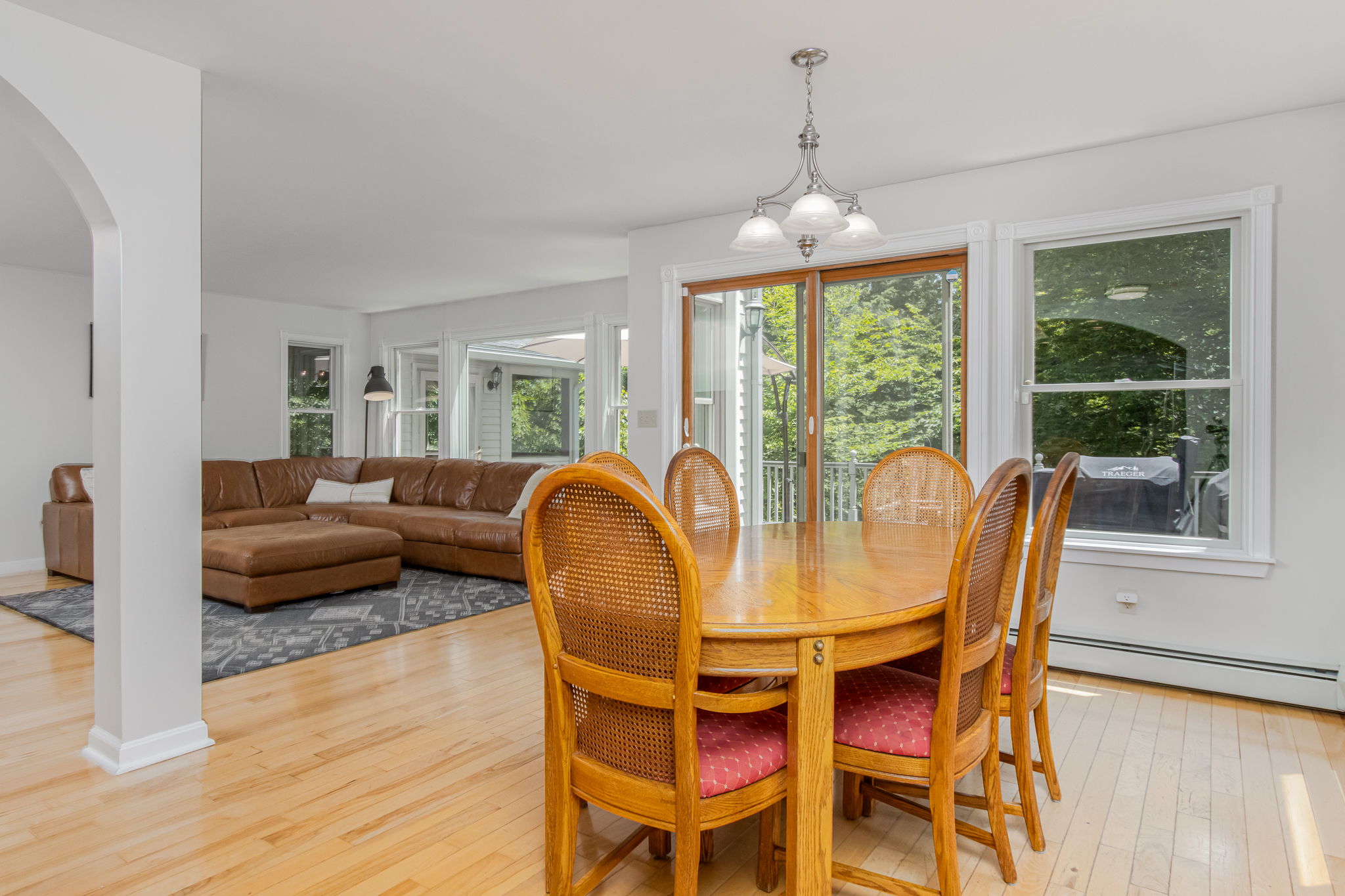 DiningRoom-2