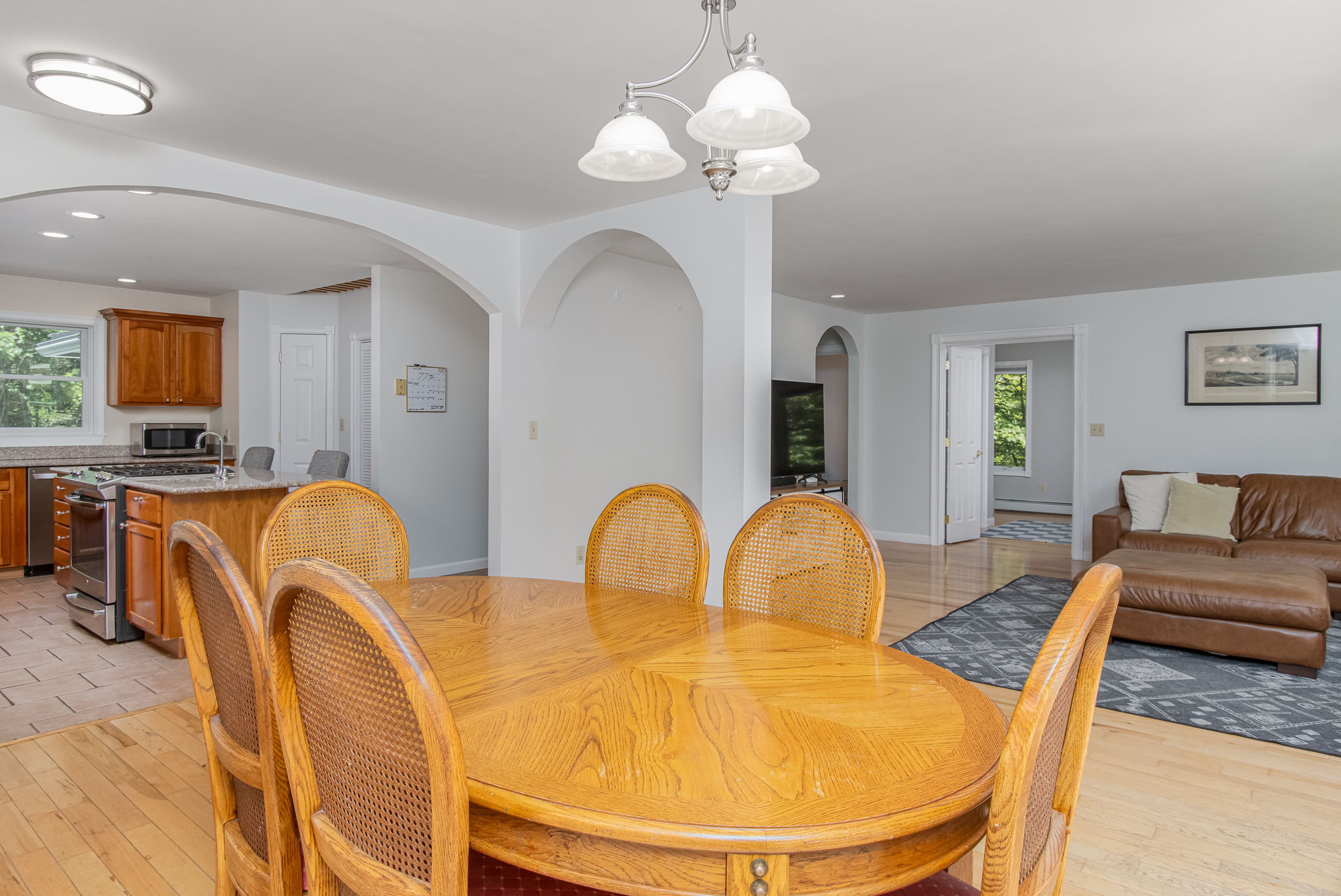 DiningRoom-4