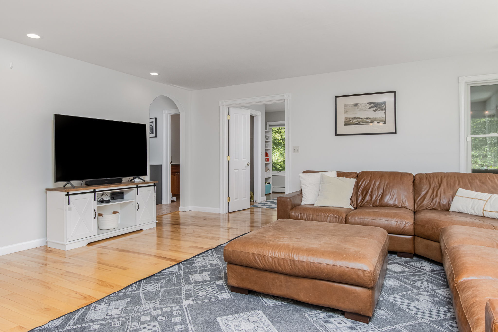 LivingRoom-3