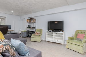 FamilyRoom-1