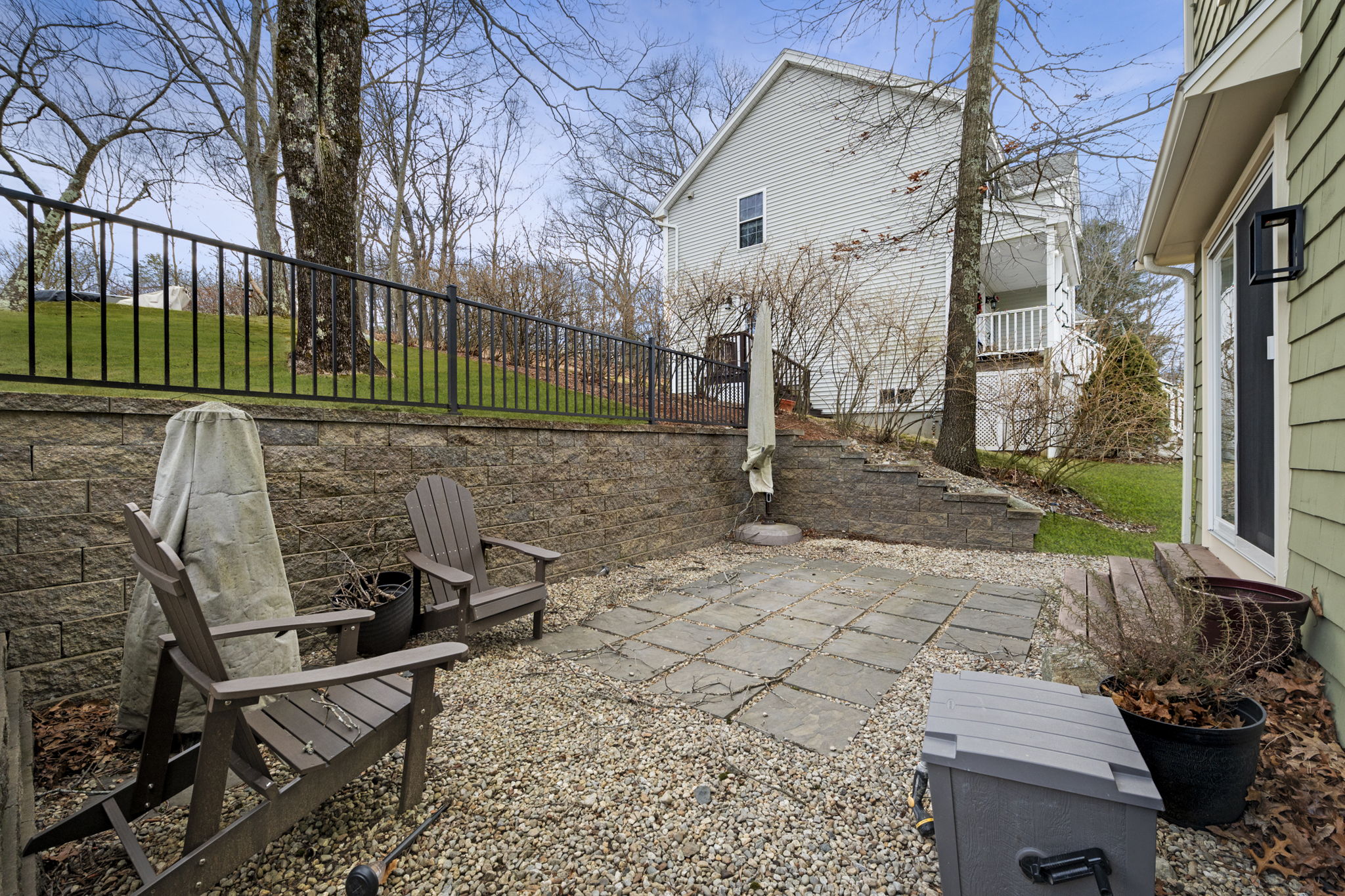4 Bedford Rd, Woburn, MA 01801 Lightshed Photography Studio LLC