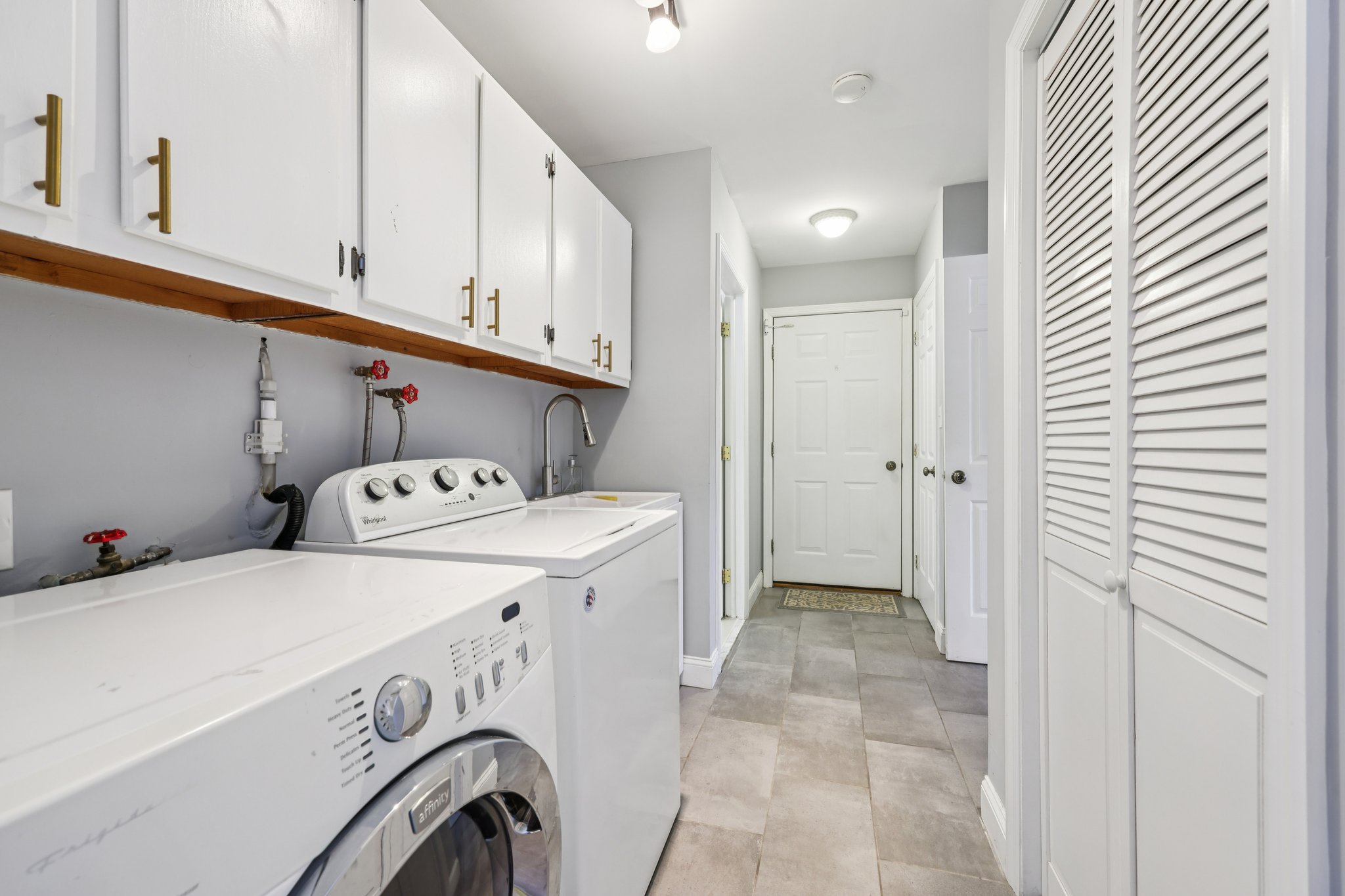 Birch Rd-S0403-021.jpg