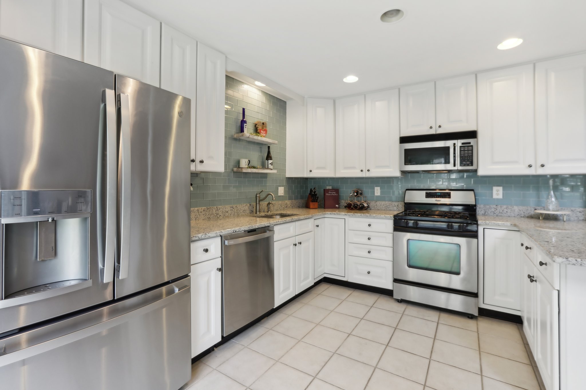 Birchwood Ln-019.jpg