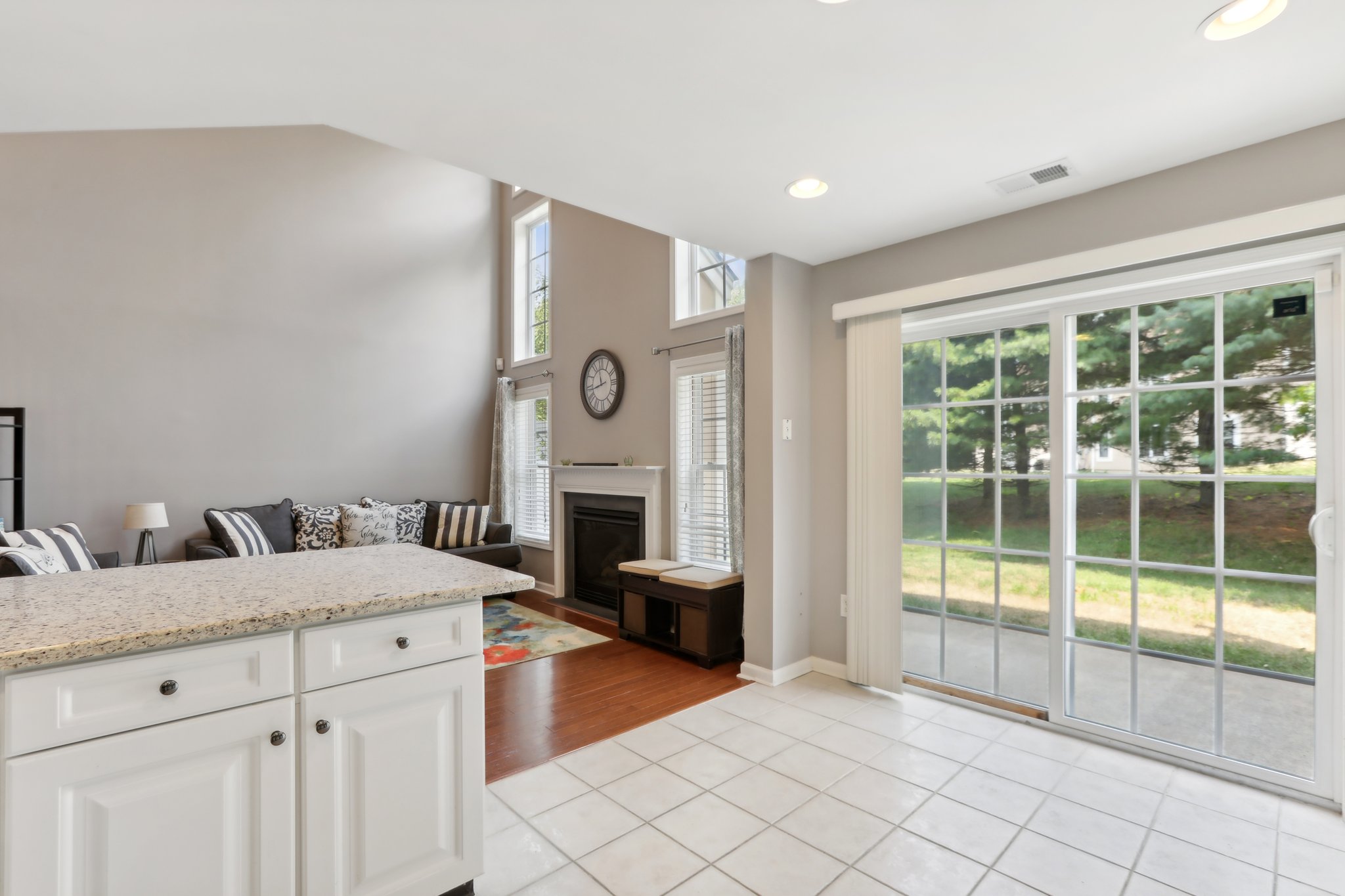 Birchwood Ln-021.jpg