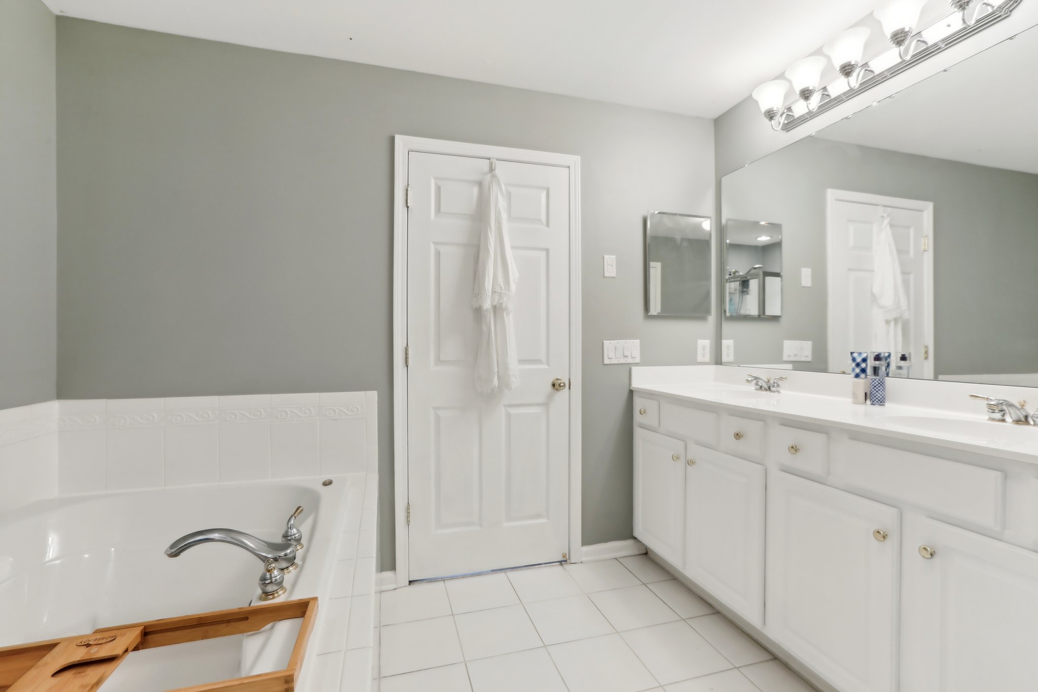 Birchwood Ln-047.jpg