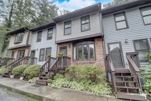 Bramblewood Rd-001