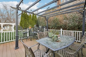 Brookview Dr-S0912-044.jpg