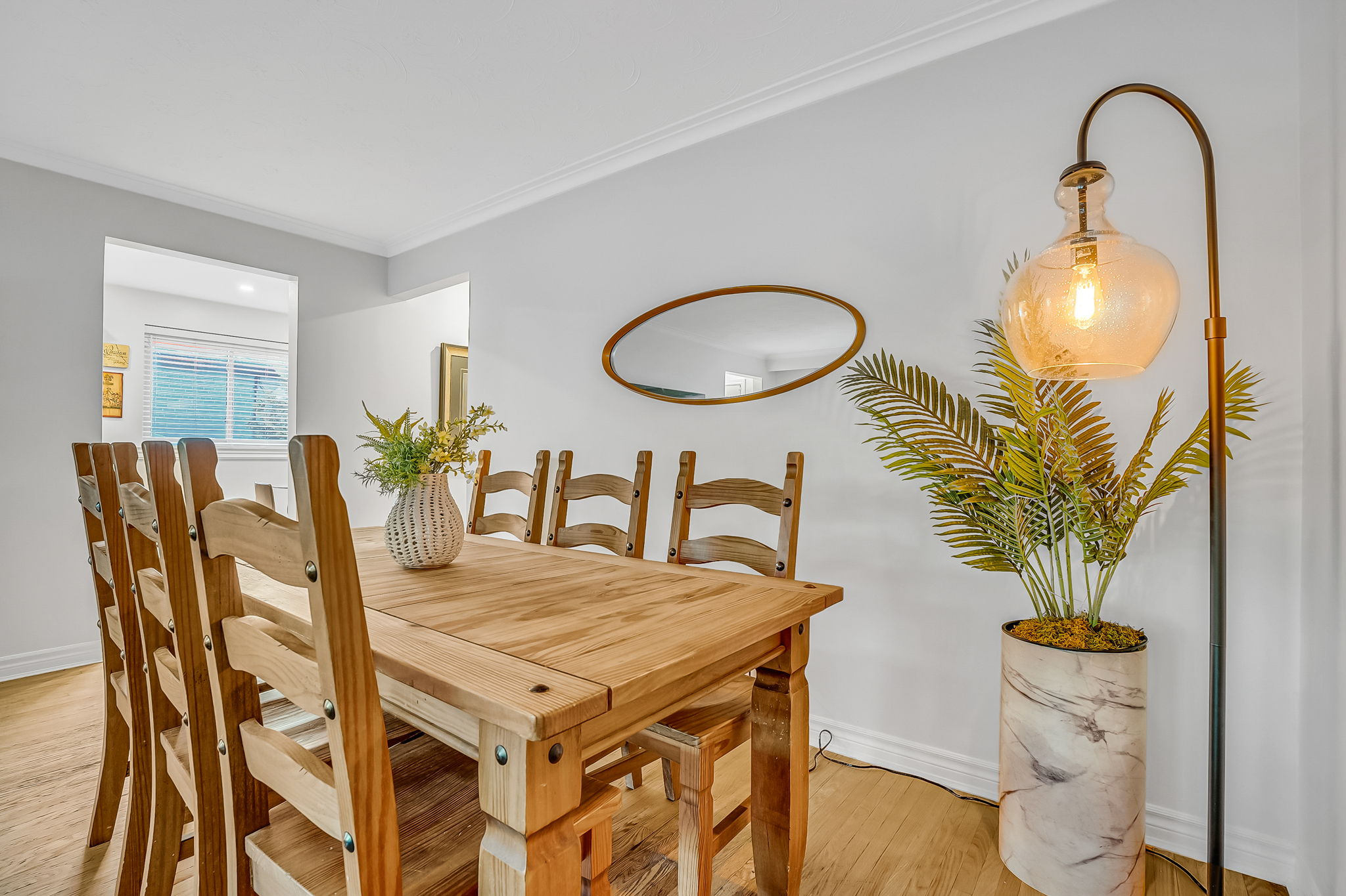 13-dining room3