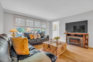 9-living room3
