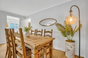13-dining room3
