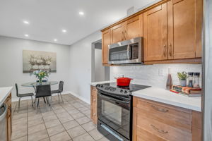 16-kitchen2