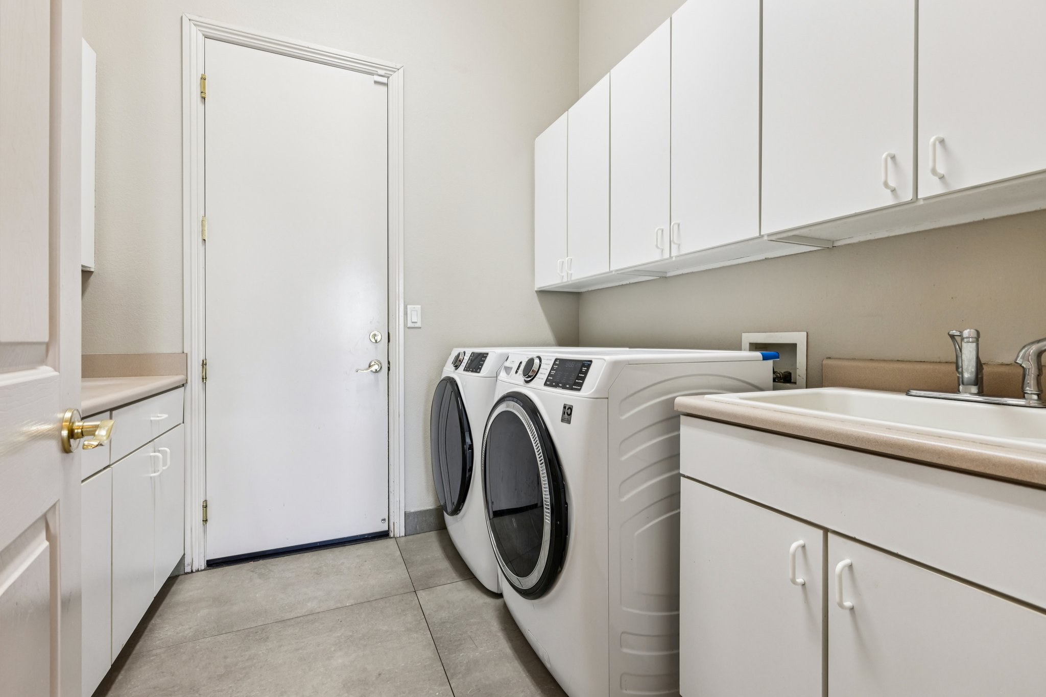 Caves Valley Ct-S1710-035.jpg