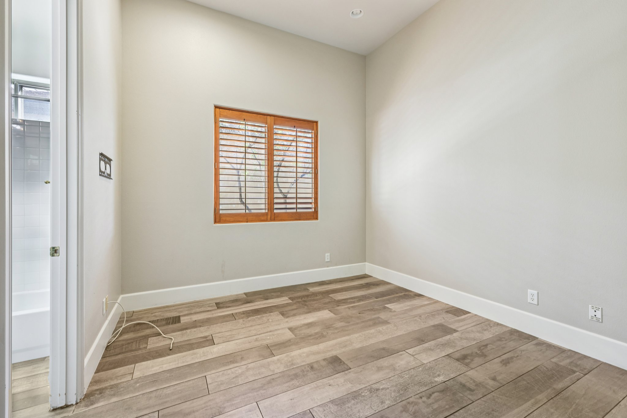 Caves Valley Ct-S1710-036.jpg