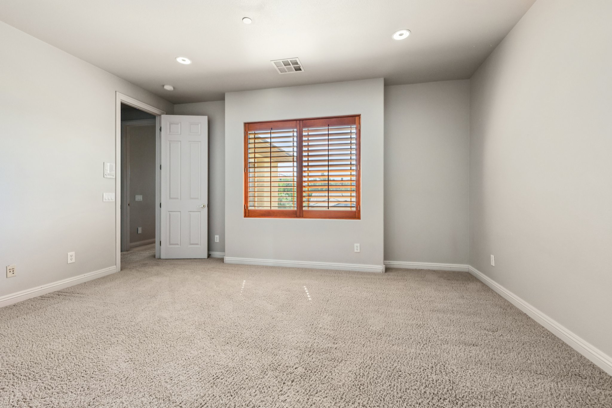 Caves Valley Ct-S1710-074.jpg