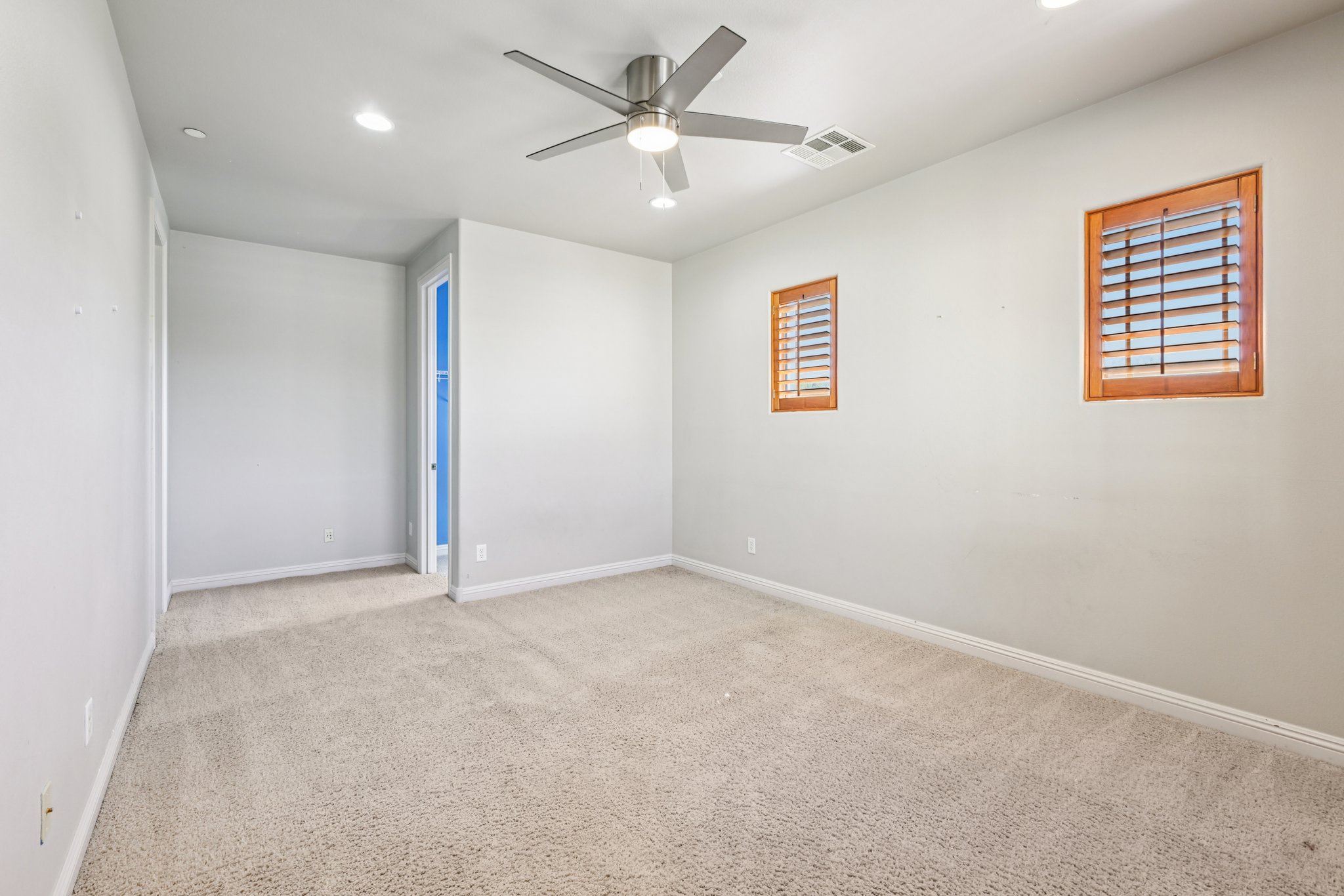 Caves Valley Ct-S1710-082.jpg