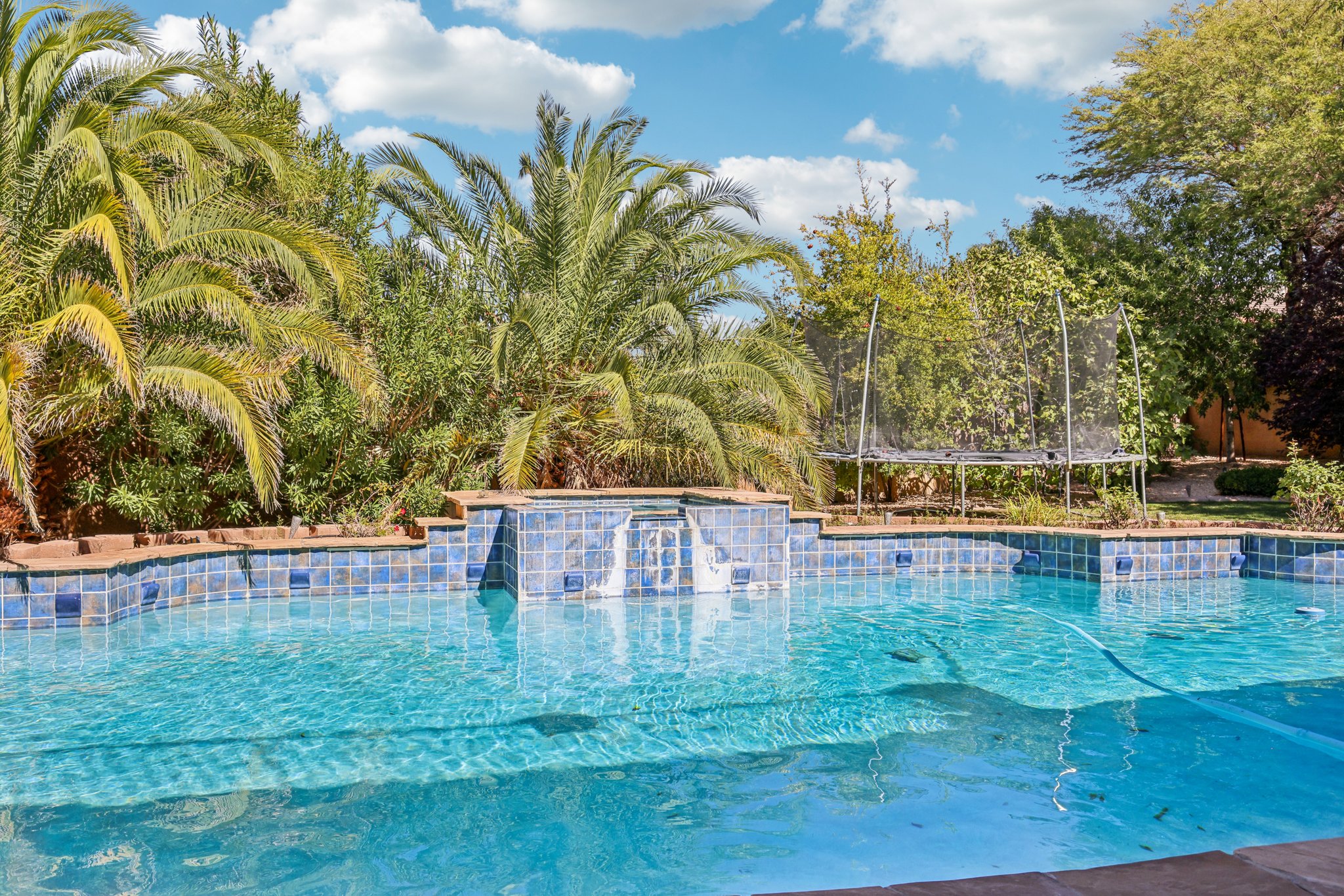 Caves Valley Ct-S1710-094.jpg