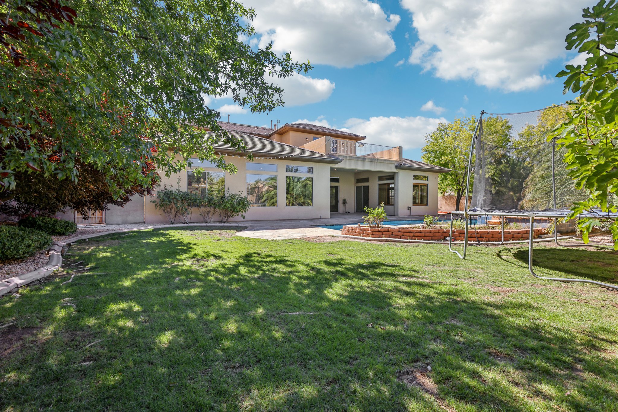 Caves Valley Ct-S1710-100.jpg