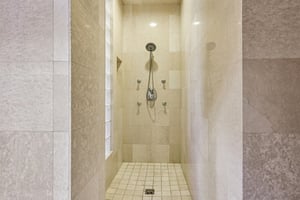 Caves Valley Ct-S1710-059.jpg