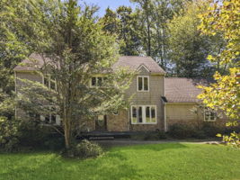  Photo 0