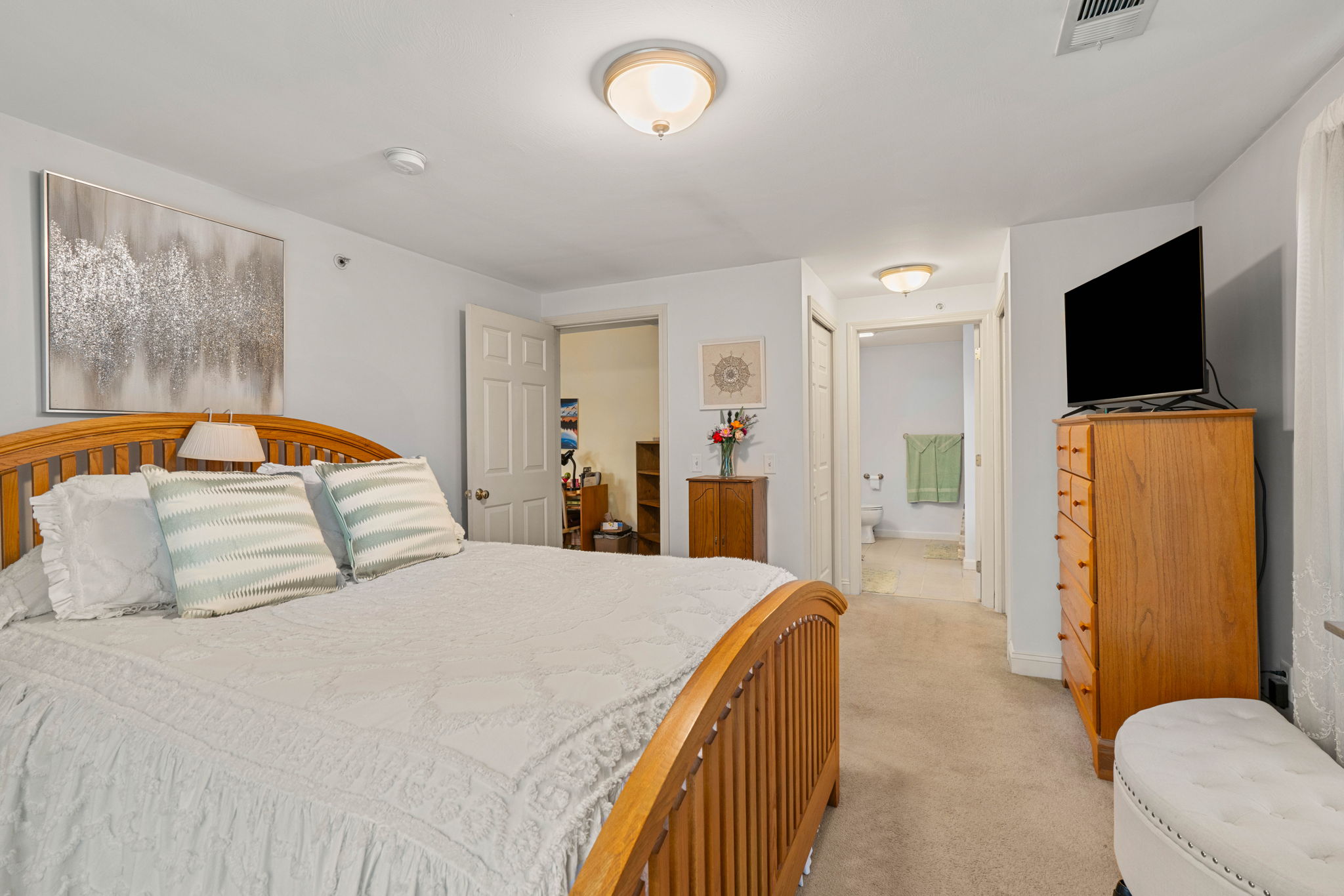 4 Crestview Cir, Londonderry, NH 03053, USA Photo 24