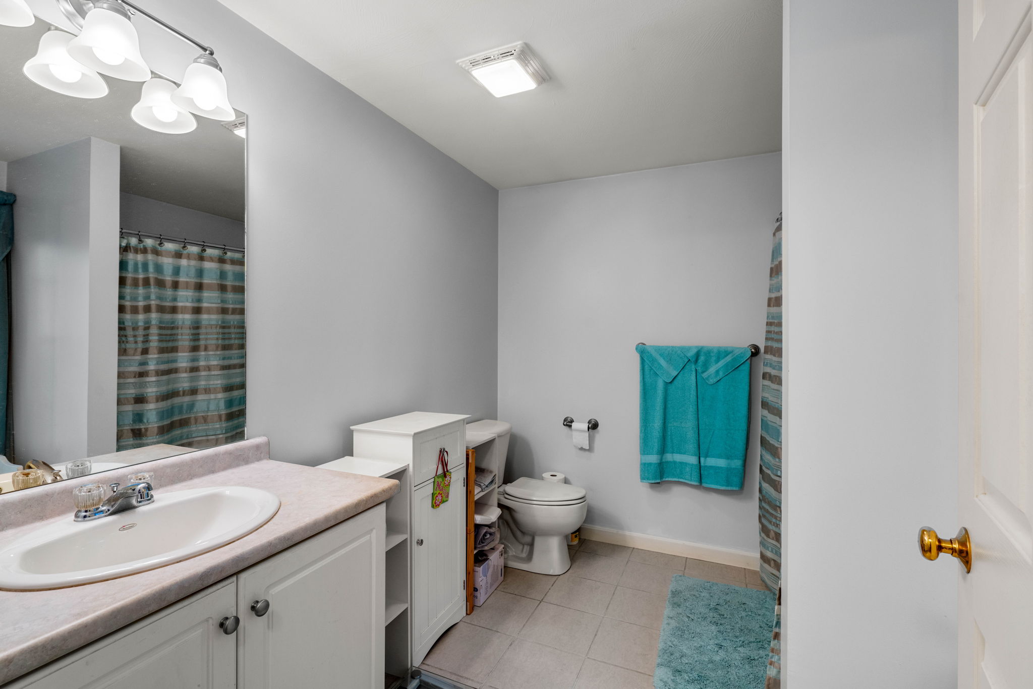 4 Crestview Cir, Londonderry, NH 03053, USA Photo 27