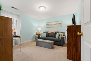 4 Crestview Cir, Londonderry, NH 03053, USA Photo 13