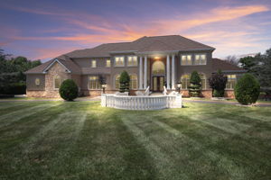  Photo 0