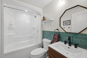  Photo 40