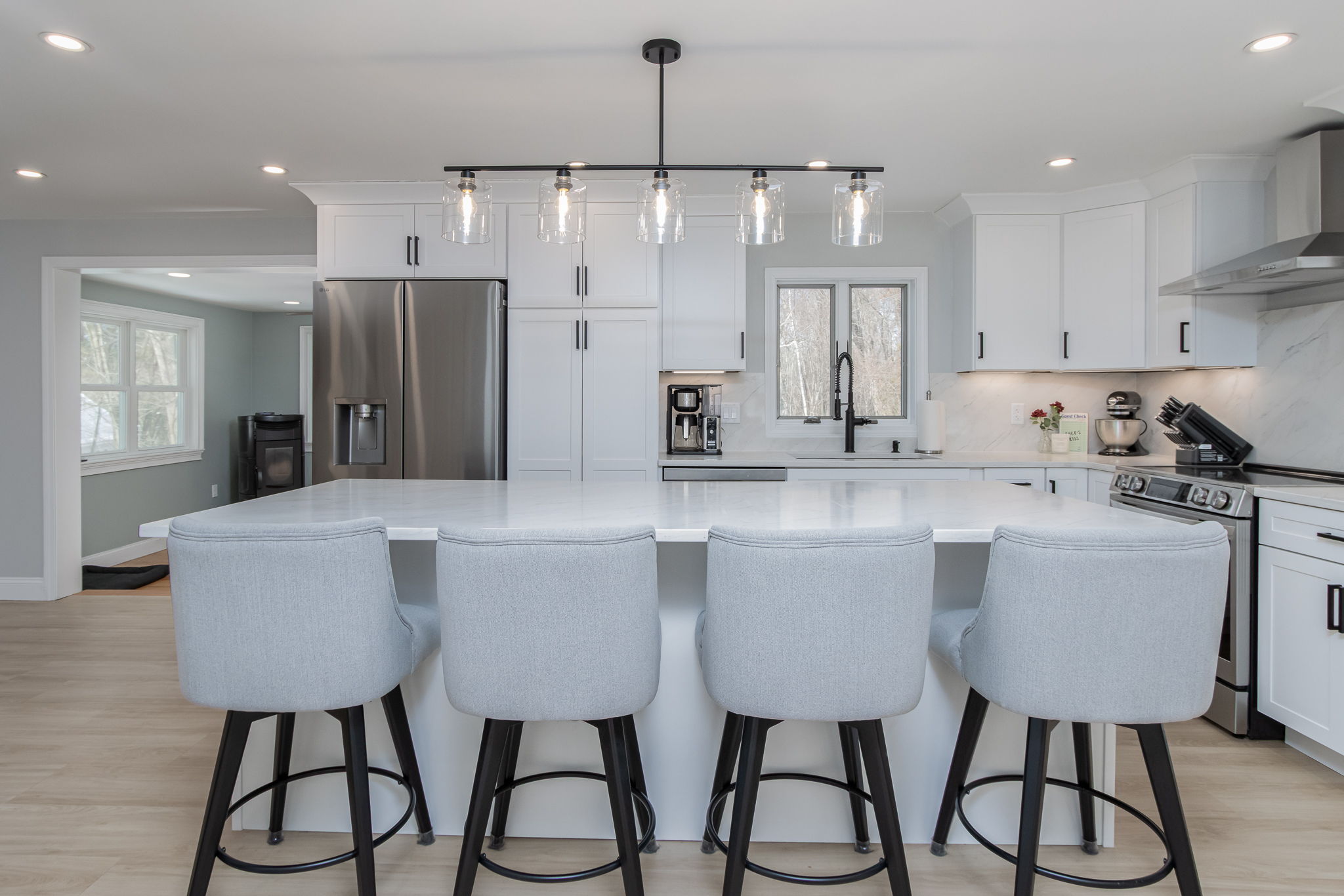 KitchenBreakfastArea-2