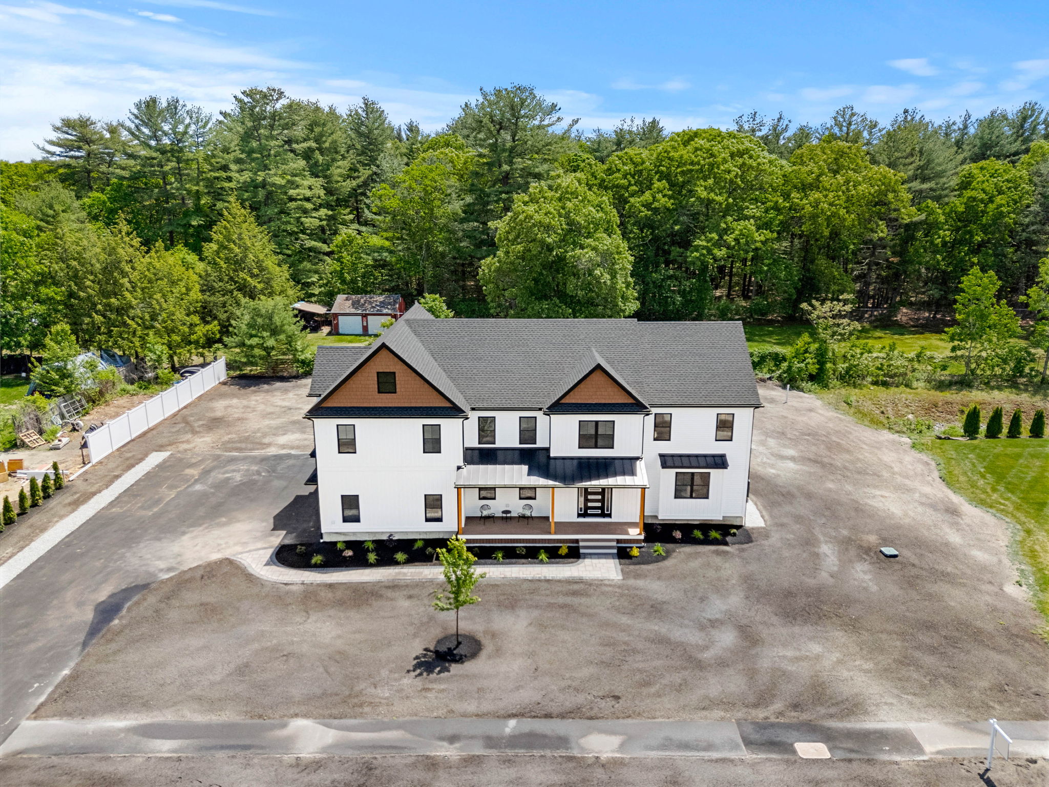 4 Fitzpatrick Ln, North Billerica, MA 01862, USA Photo 12