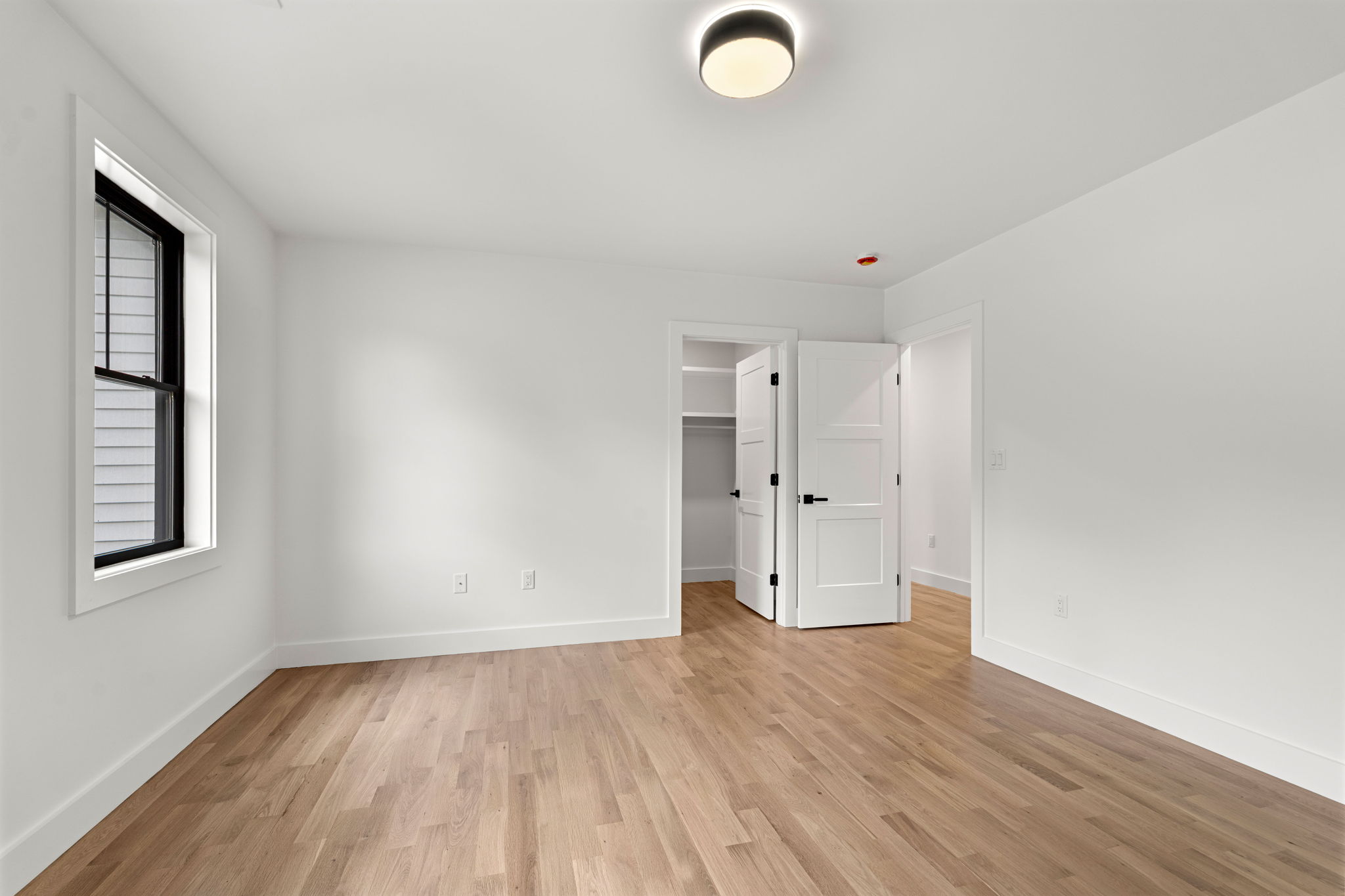 4 Fitzpatrick Ln, North Billerica, MA 01862, USA Photo 25