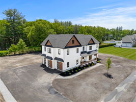 4 Fitzpatrick Ln, North Billerica, MA 01862, USA Photo 9