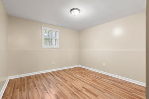 4 Garrison Ln, Madbury, NH 03823, USA Photo 16