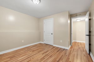 4 Garrison Ln, Madbury, NH 03823, USA Photo 17