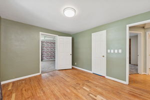  Photo 45