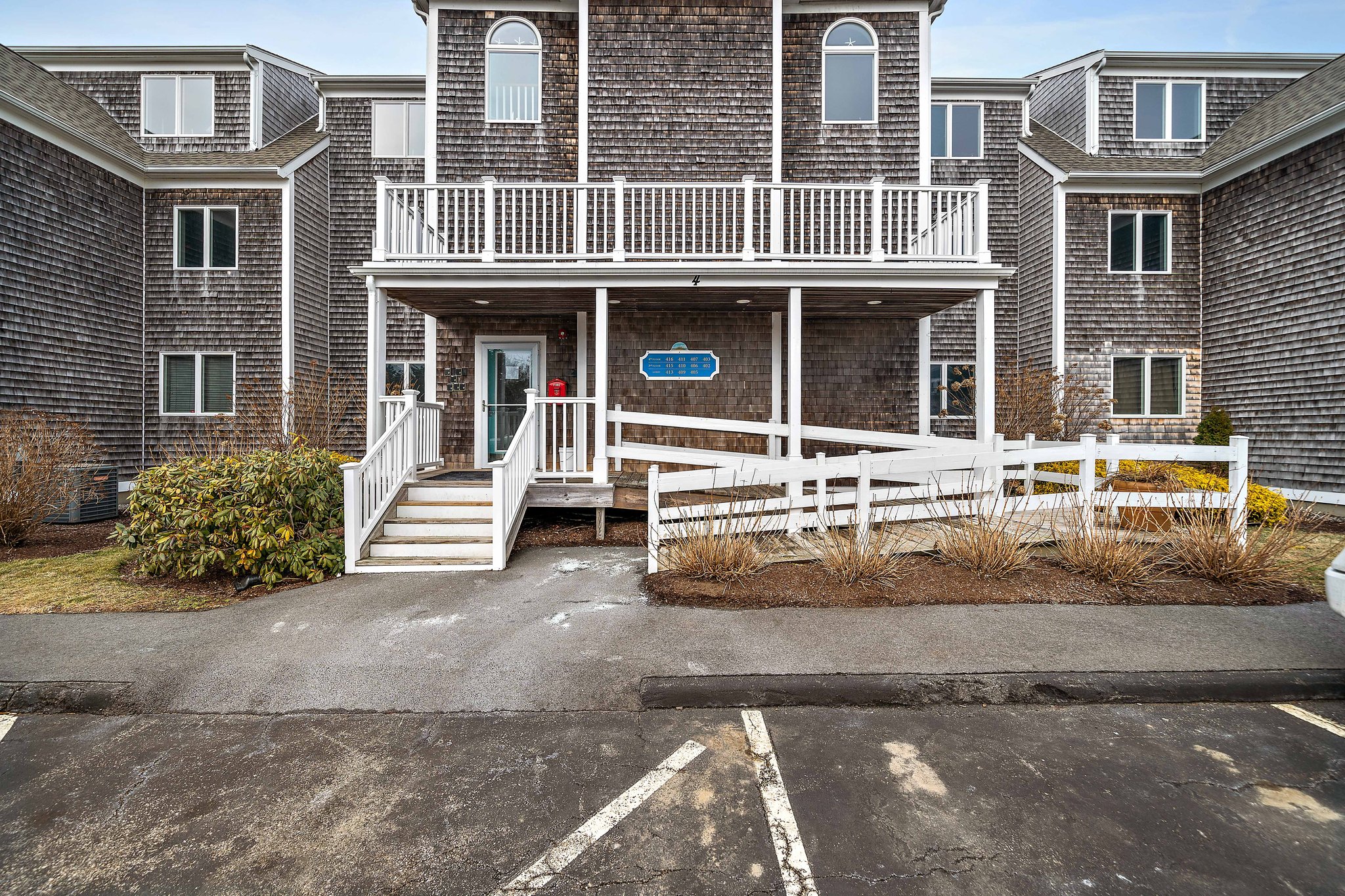 4 Highland Terrace 406, Plymouth, MA 02360 TMRE Photography