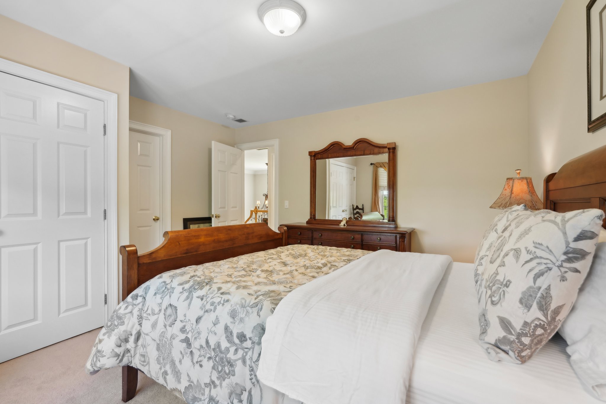 Logans Way-1305-029.jpg