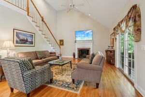 Logans Way-1305-011.jpg