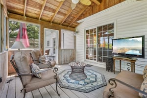 Logans Way-1305-059.jpg