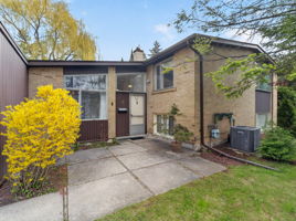 4 Malabar Pl, Toronto ON