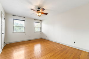  Photo 35