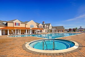Outdoor Pool -main clubhouse