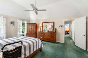4 Mulberry St, Groveland, MA 01834, USA Photo 24