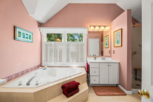 4 Mulberry St, Groveland, MA 01834, USA Photo 27
